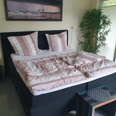Zw. Lueneburg Und Hamburg Apartment *